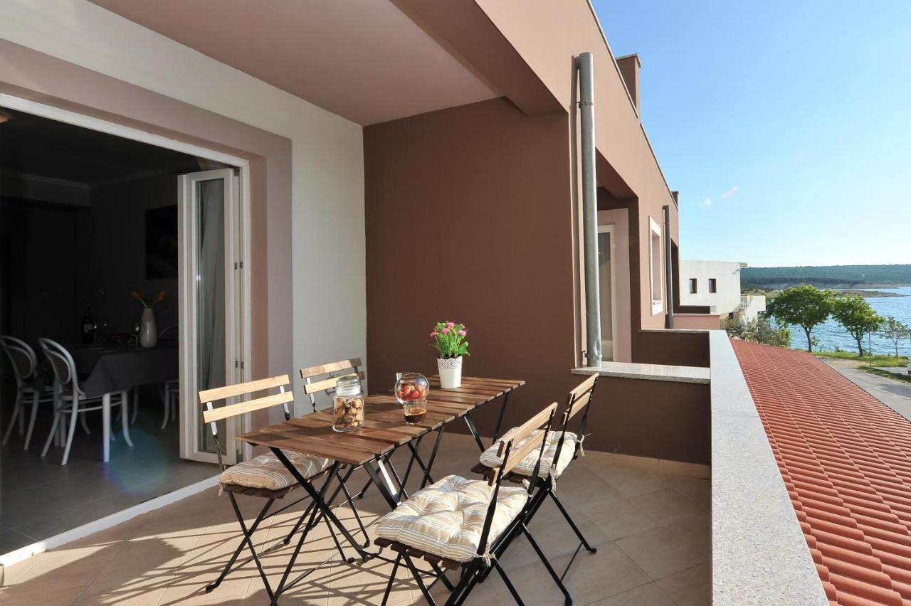 Apartmani Peric 1 Meka Draga Obrovac Exteriér fotografie