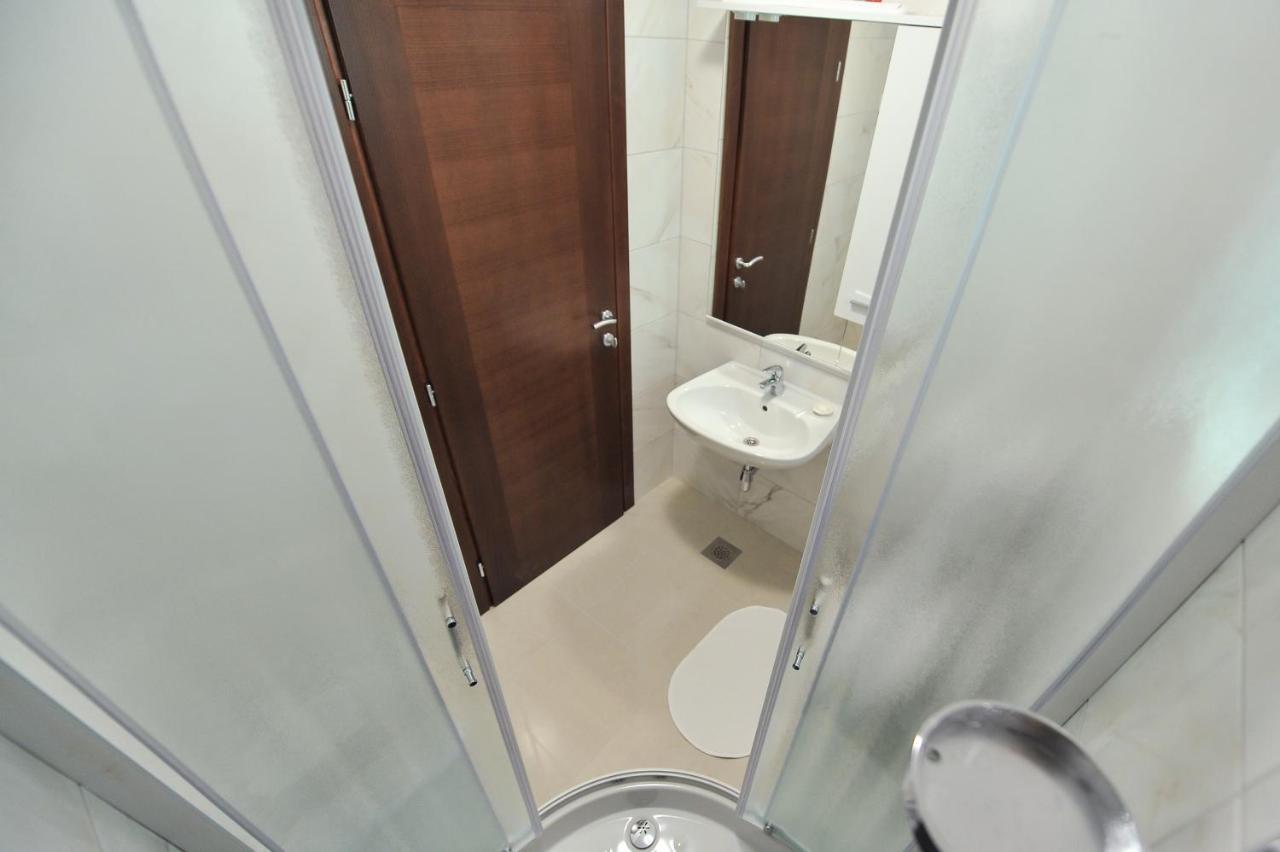 Apartmani Peric 1 Meka Draga Obrovac Exteriér fotografie